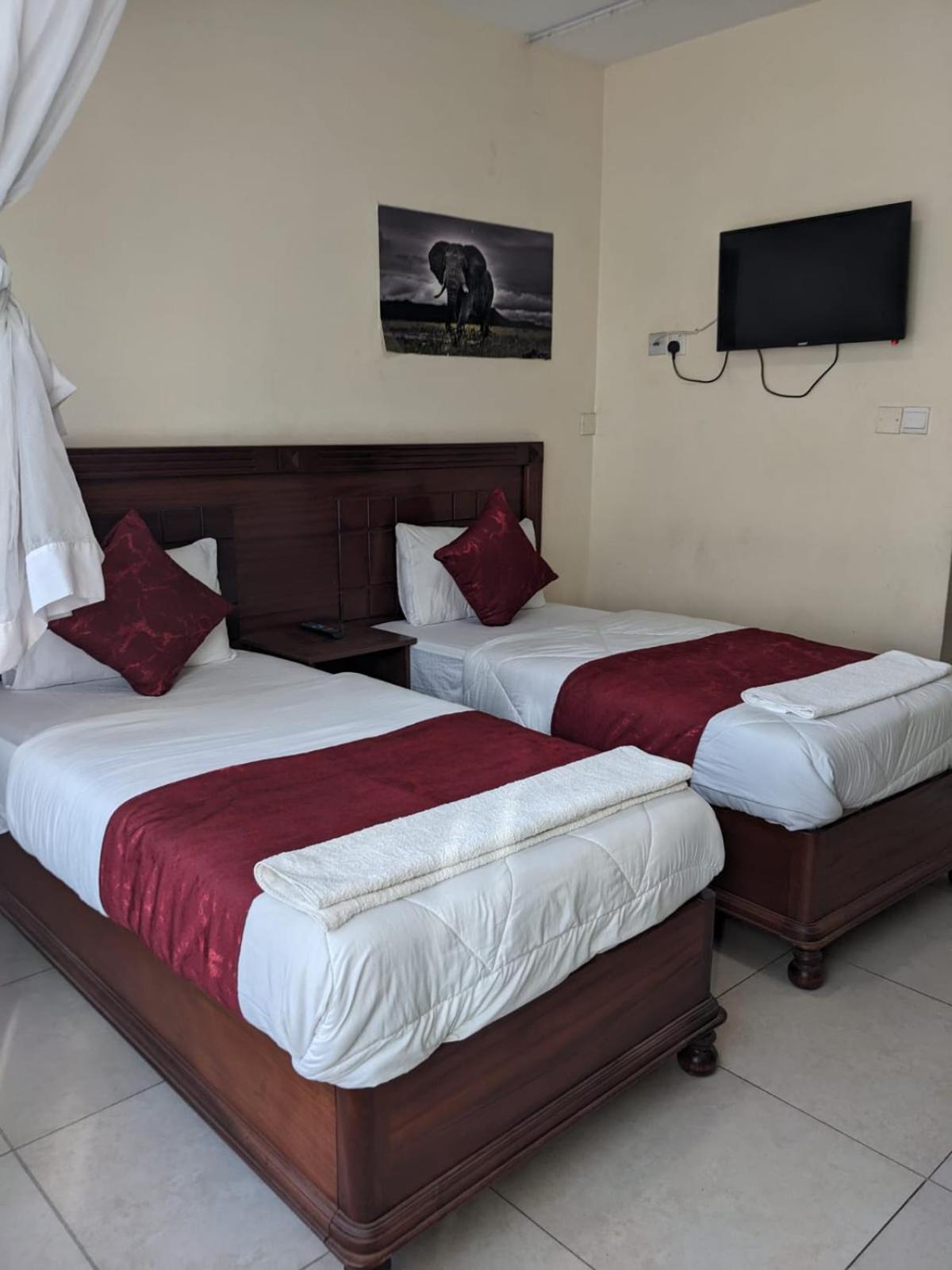 Epitome Times Hotel Nairobi Exterior foto