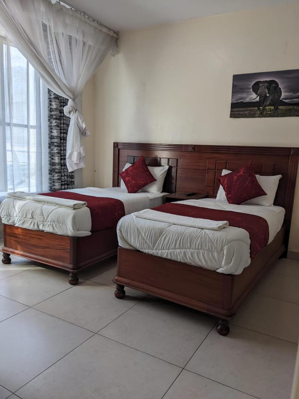 Epitome Times Hotel Nairobi Exterior foto